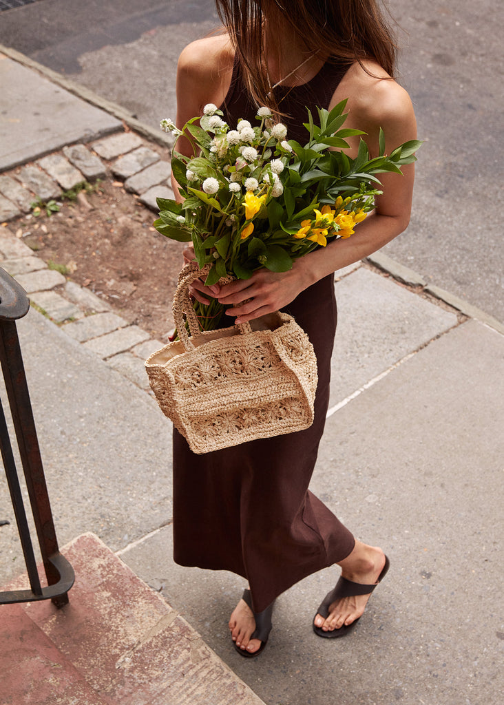 Mini Amina Straw Tote Bag in Natural