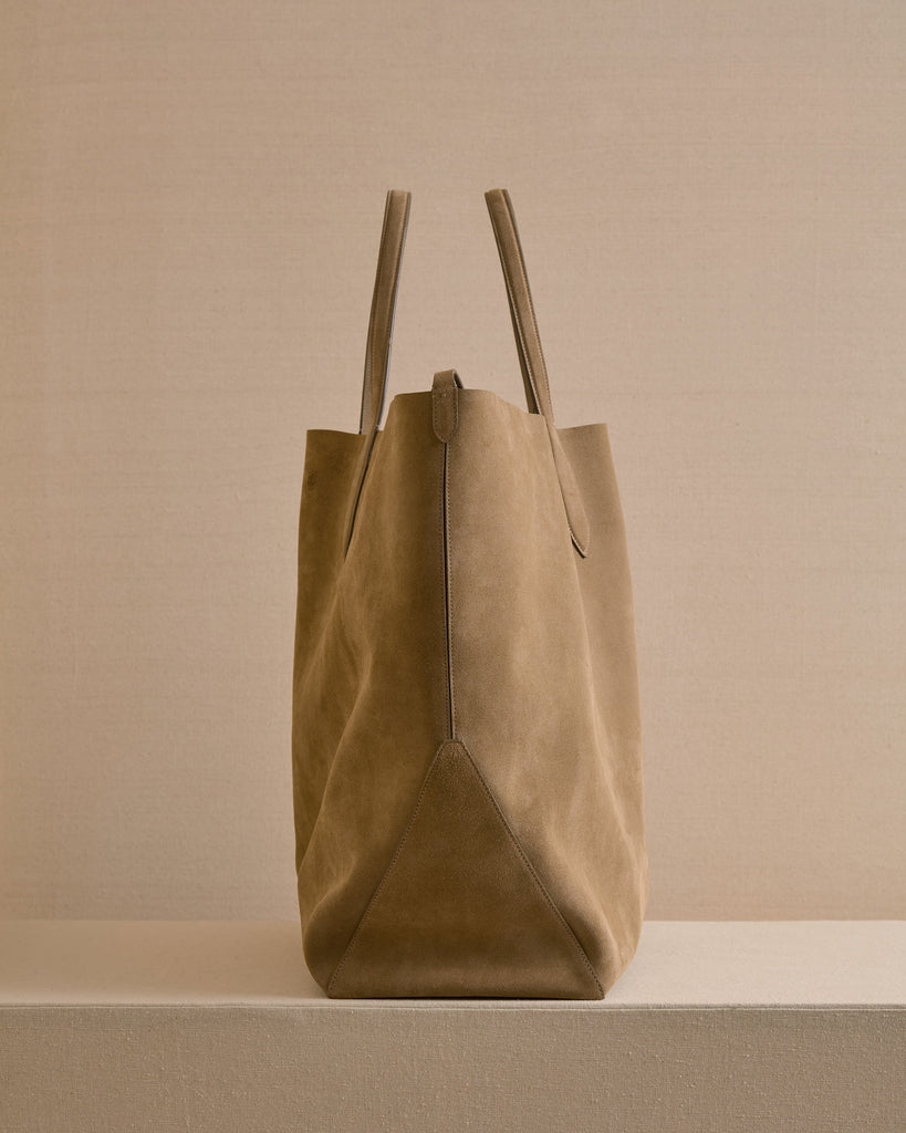 Eleanor 55 in Suede Mushroom
