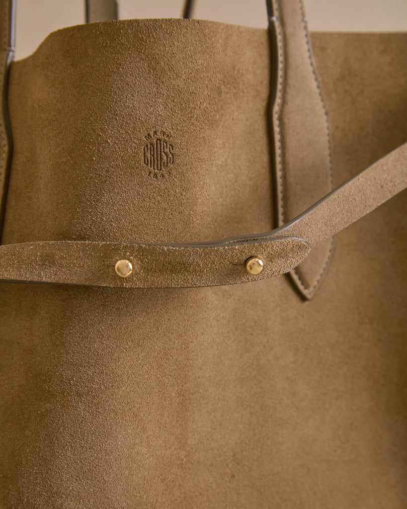 Eleanor 55 in Suede Mushroom