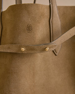 Eleanor 55 in Suede Mushroom