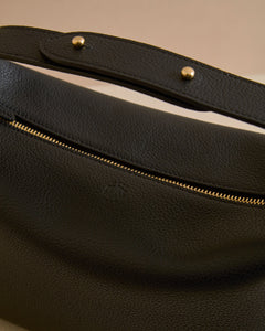 Mason 24 in Tumbled Grain Black