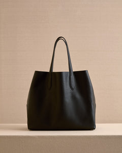 Eleanor 42 Tote in Black
