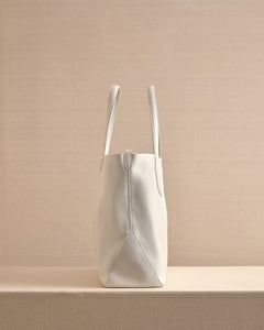 Eleanor 42 Tote in Ivory