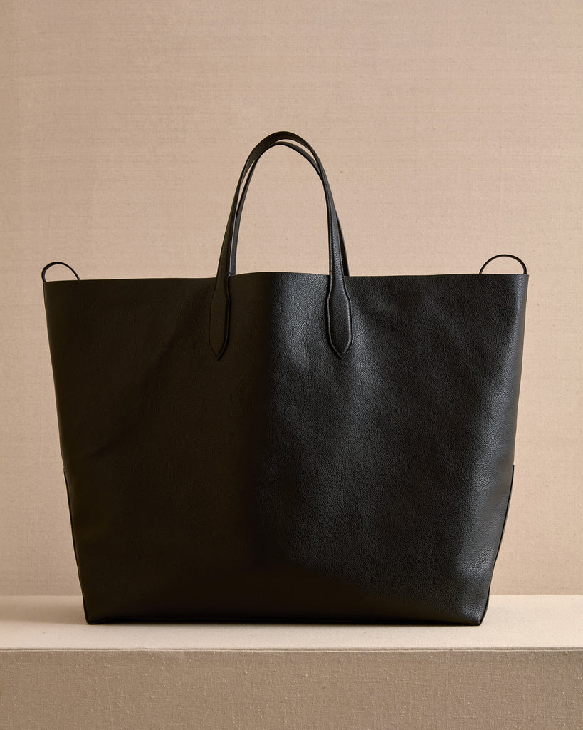 Eleanor 55 Tote in Black