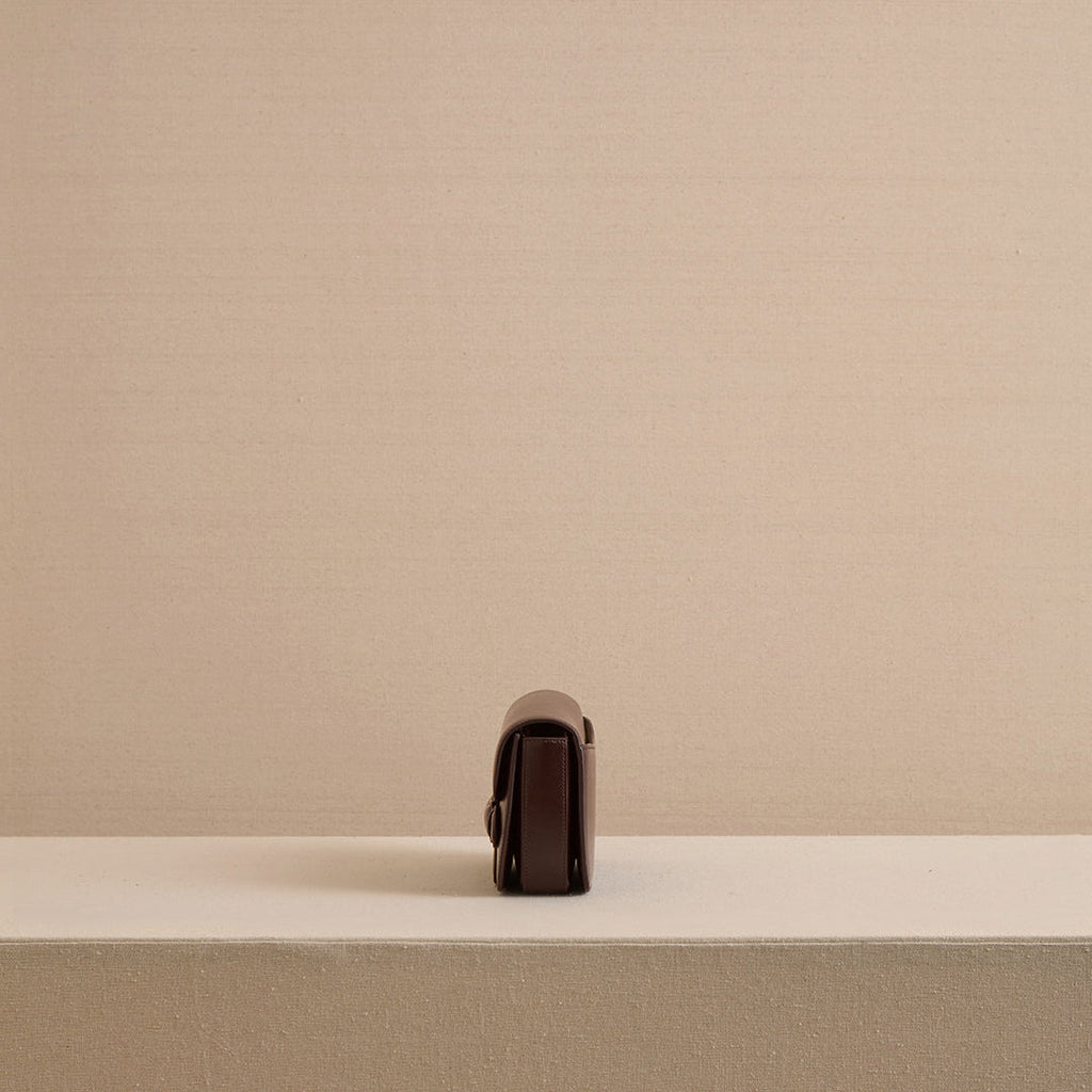 Romy Clutch in Box Calf Palmellato Chocolate