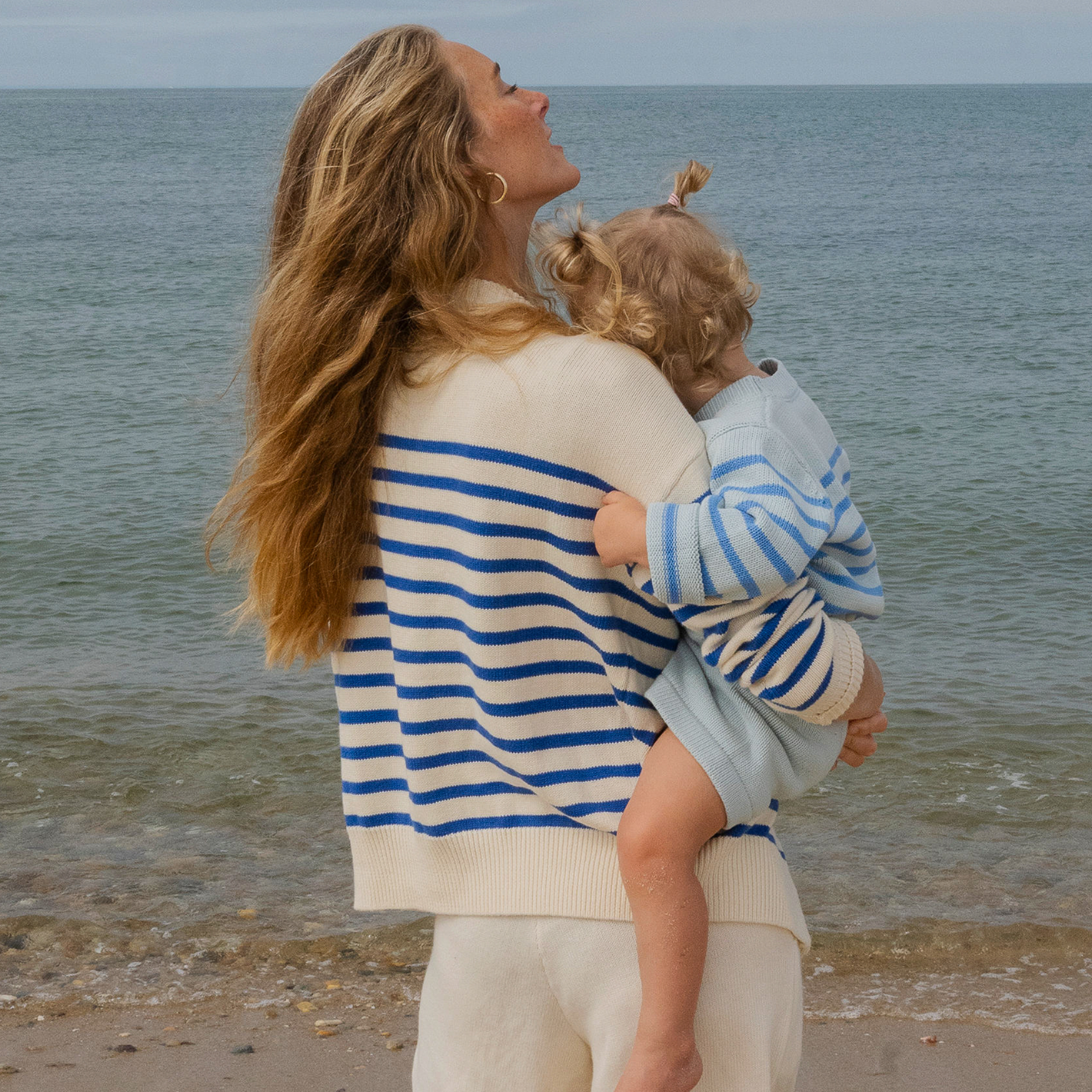 Unisex Light Blue Knit Short