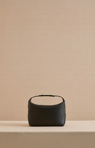 Mason 24 in Tumbled Grain Black