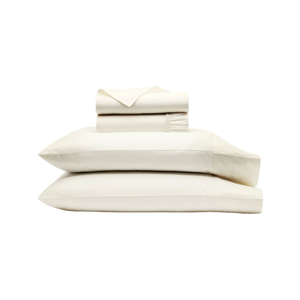 Percale Hemmed Sheet Set in Cream