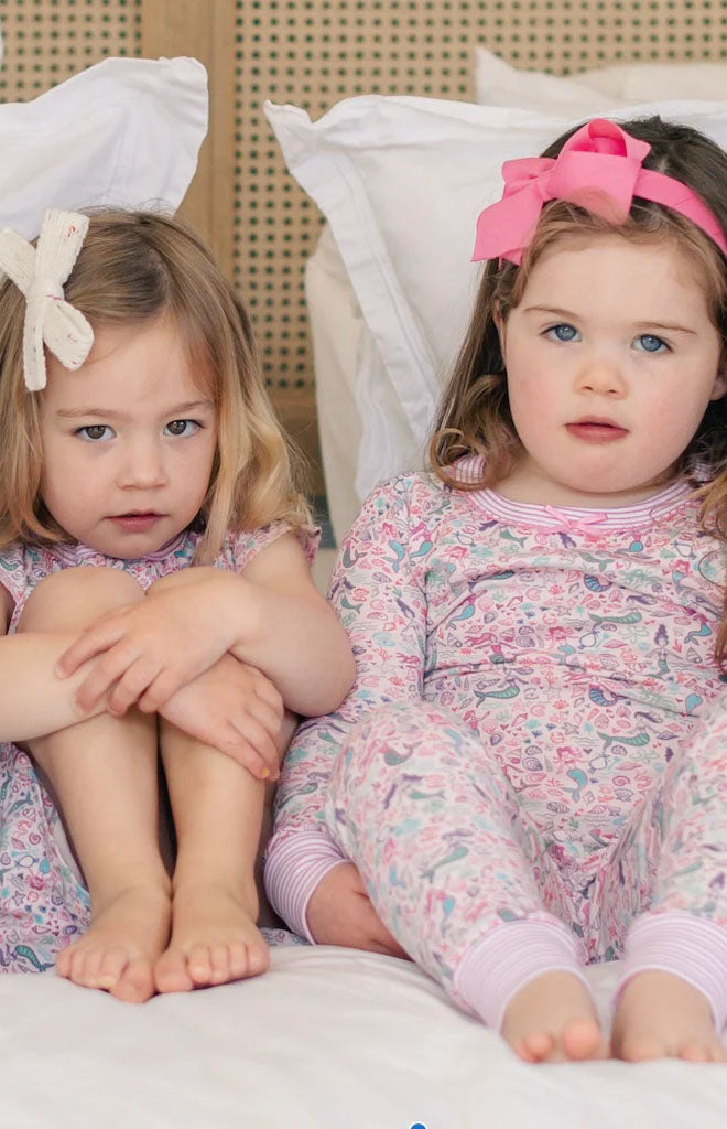 Kid's Mermaids Two Piece Pajamas in Pink