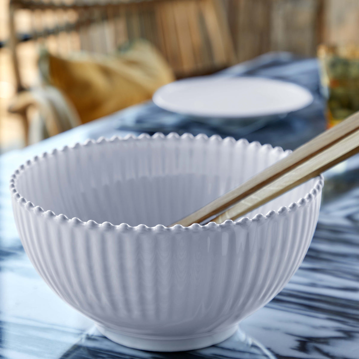 Pearl Collection Serving Bowl 11" in White