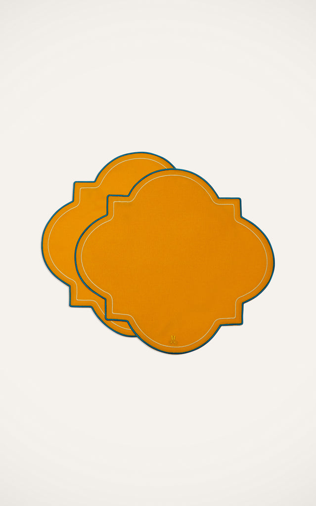 Medallion Placemats in Solid Yellow, Set of 2