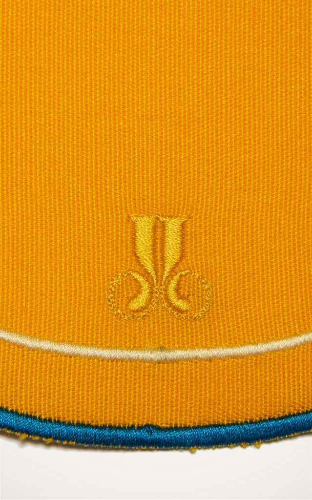 Medallion Placemats in Solid Yellow, Set of 2