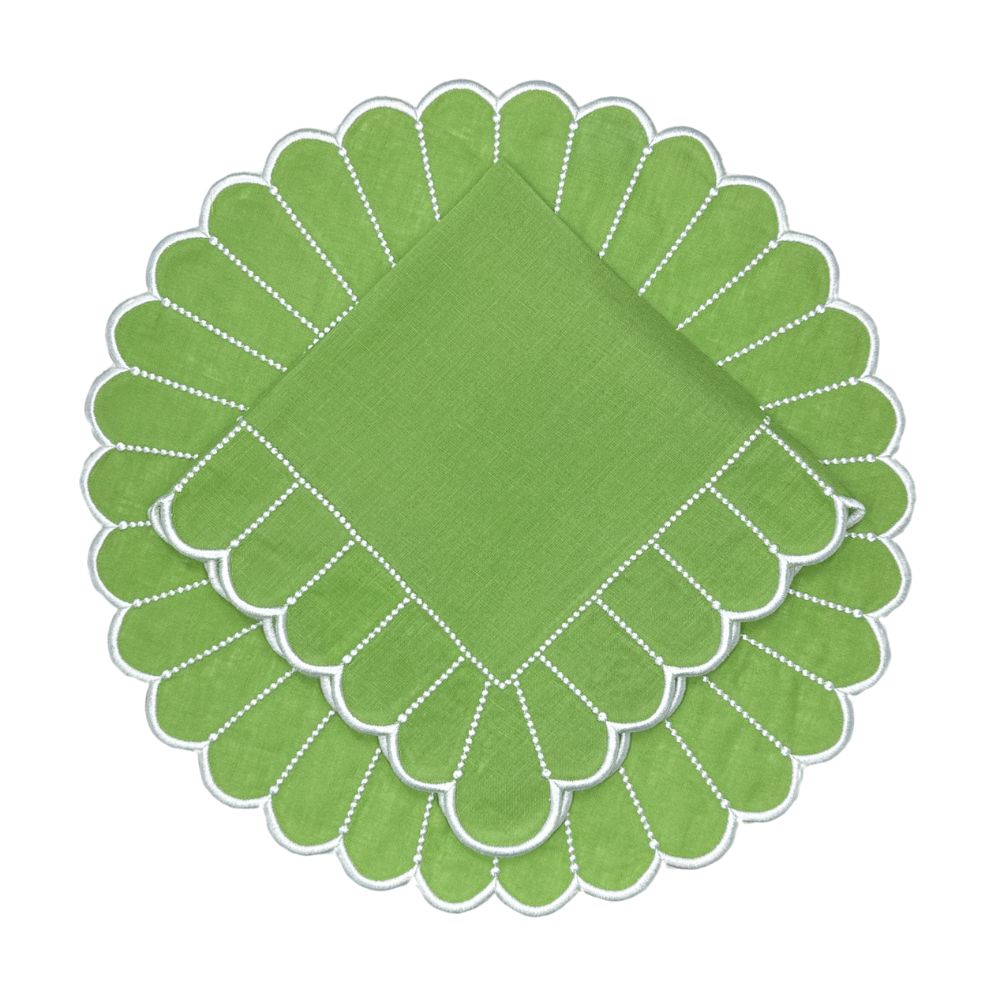 Pippa linen in napkin in Green and white embroidery and placemat