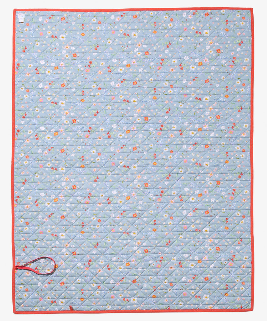 Play Quilt in Light Floral