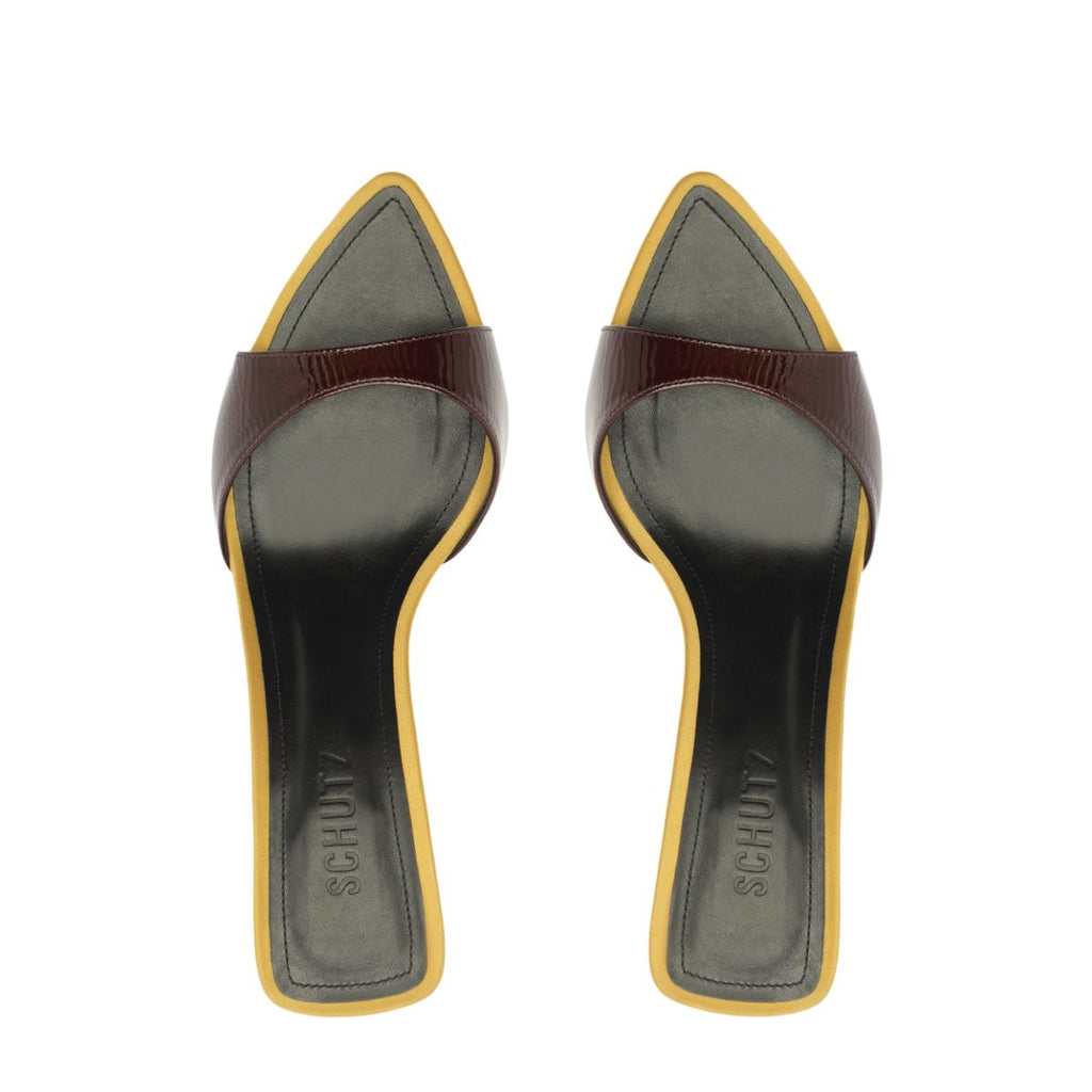 Elodie Sandal in Maplewood