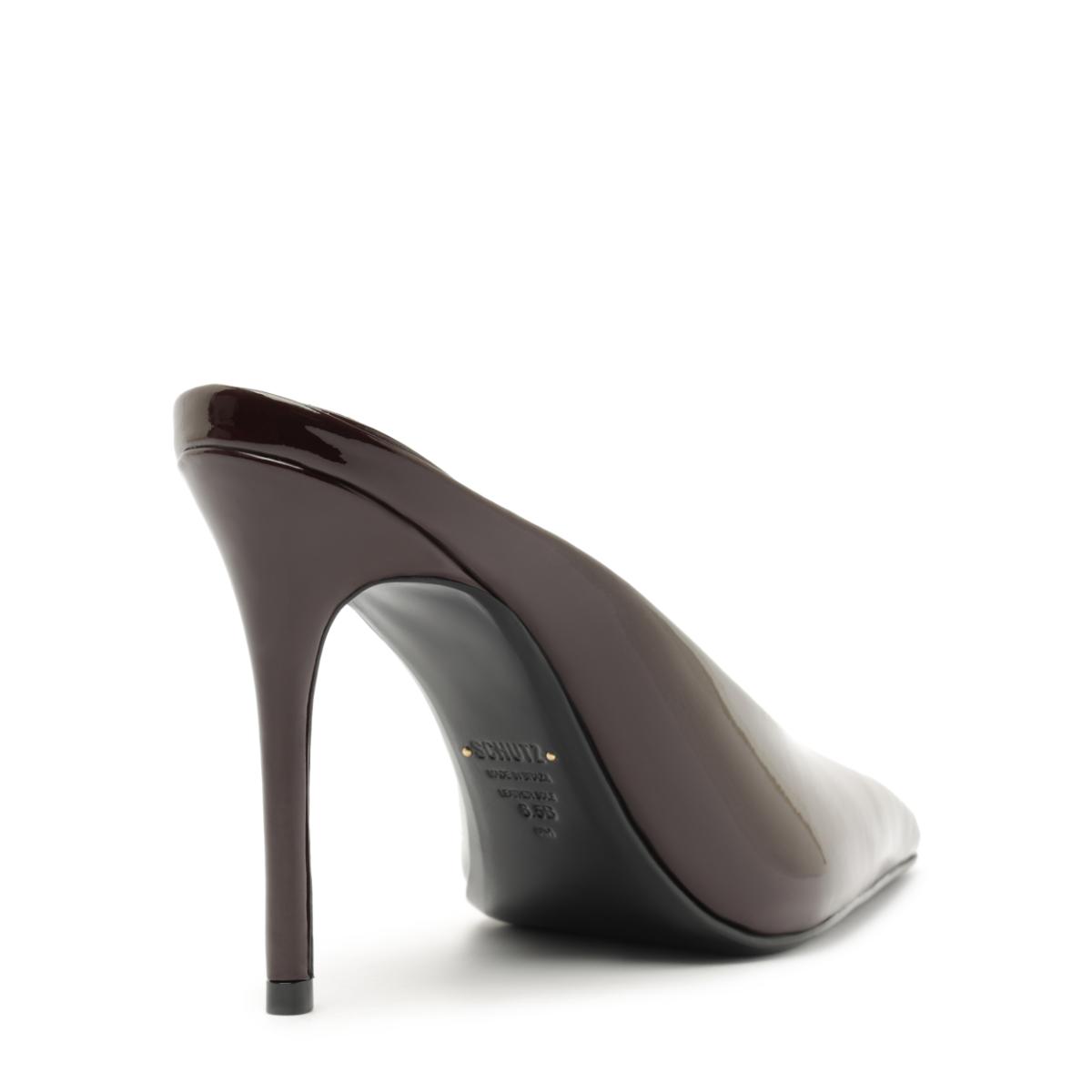 Loren Patent Pump in Maplewood