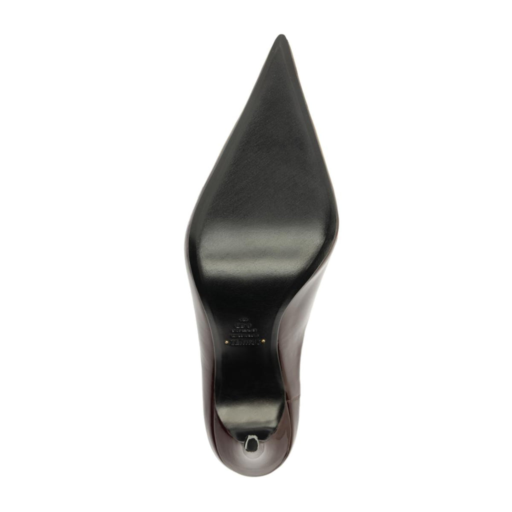 Loren Patent Pump in Maplewood