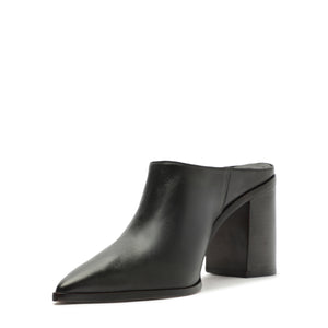 Mikki Mule Leather Pump in Black