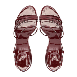 Annie Curve Patent Sandal in Vino