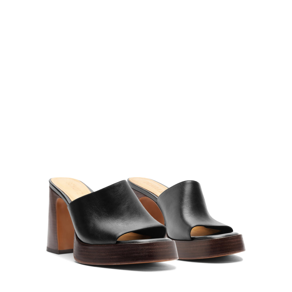 Rowan Leather Sandal in Black