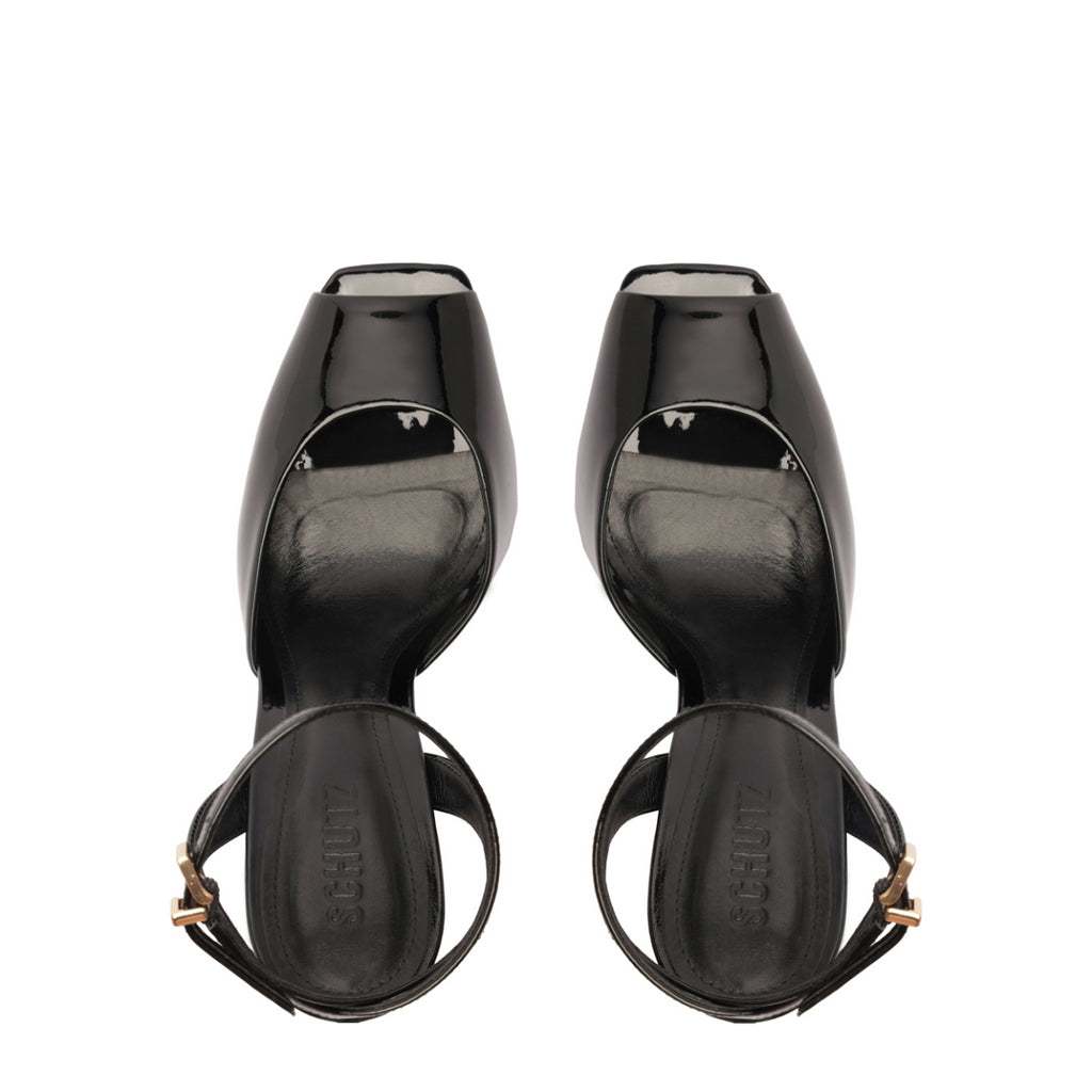 Estella Patent Pump in Black
