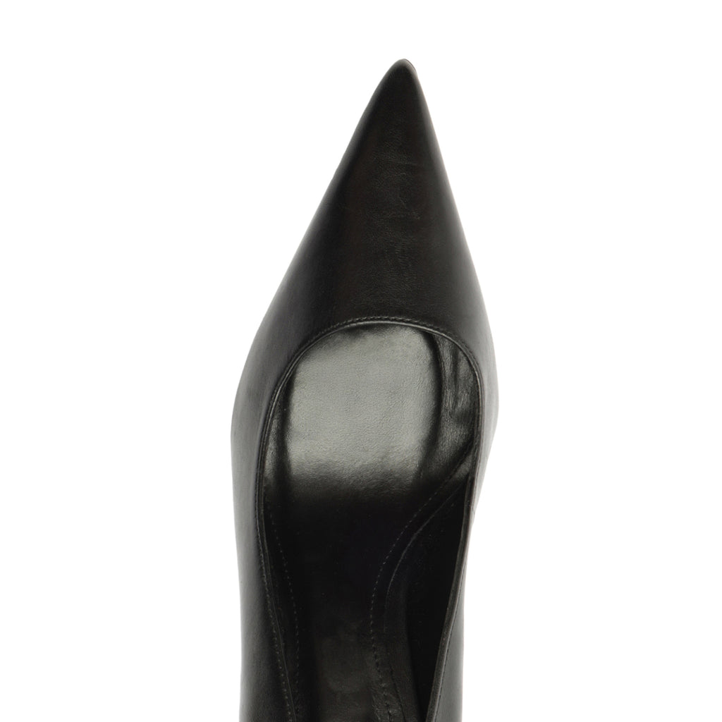 Eleanor Leather Pump in Black