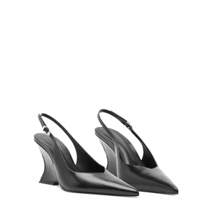 Siena Buckle Pump in Black