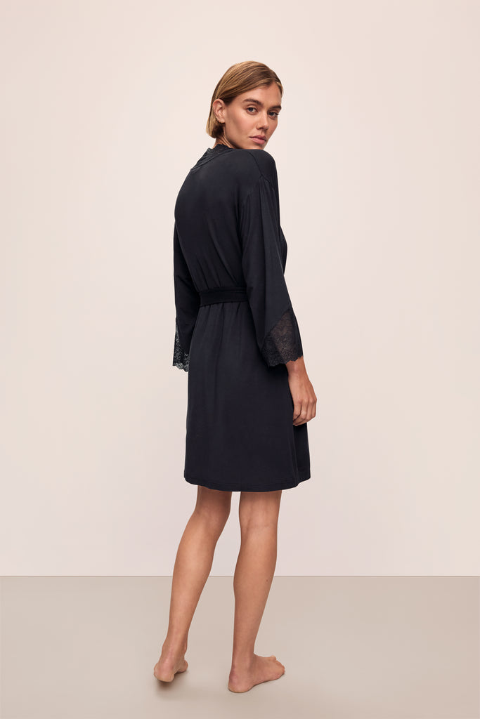Lara Short Robe in Black