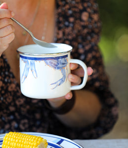 Grande Mugs in Blue Crab, Set of 4