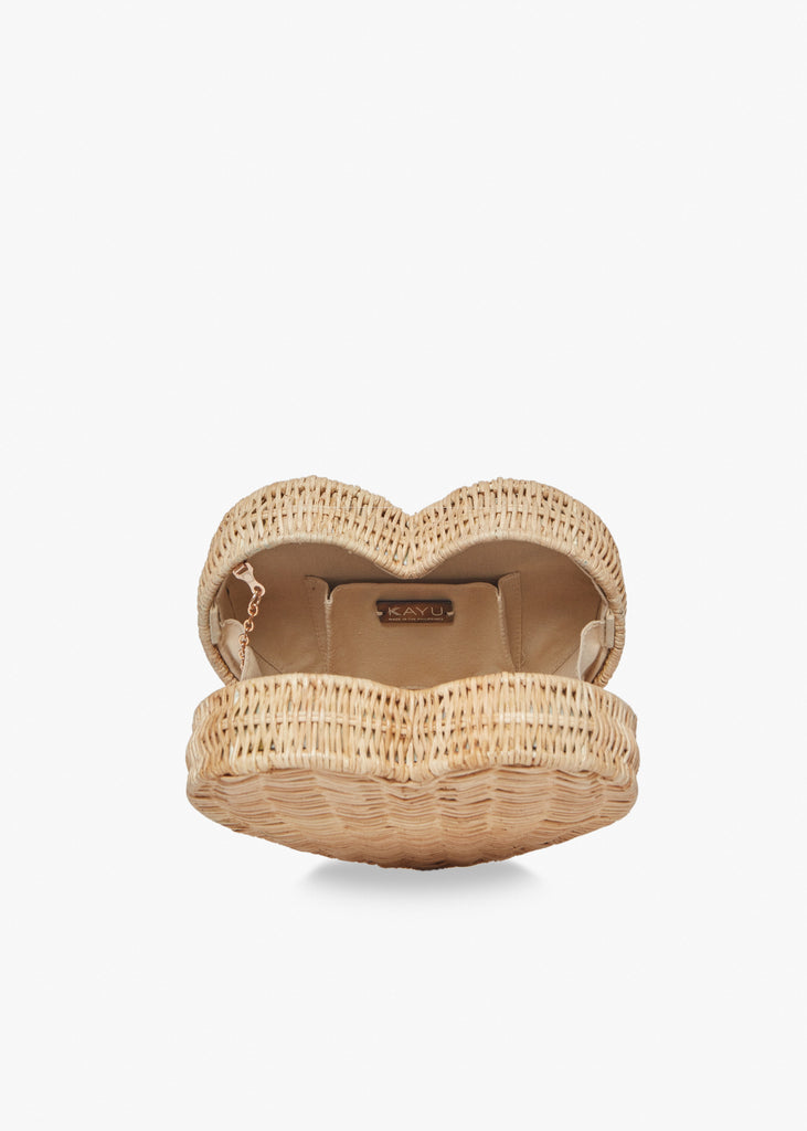 Sisal Heart Wicker Straw Clutch Bag in Natural
