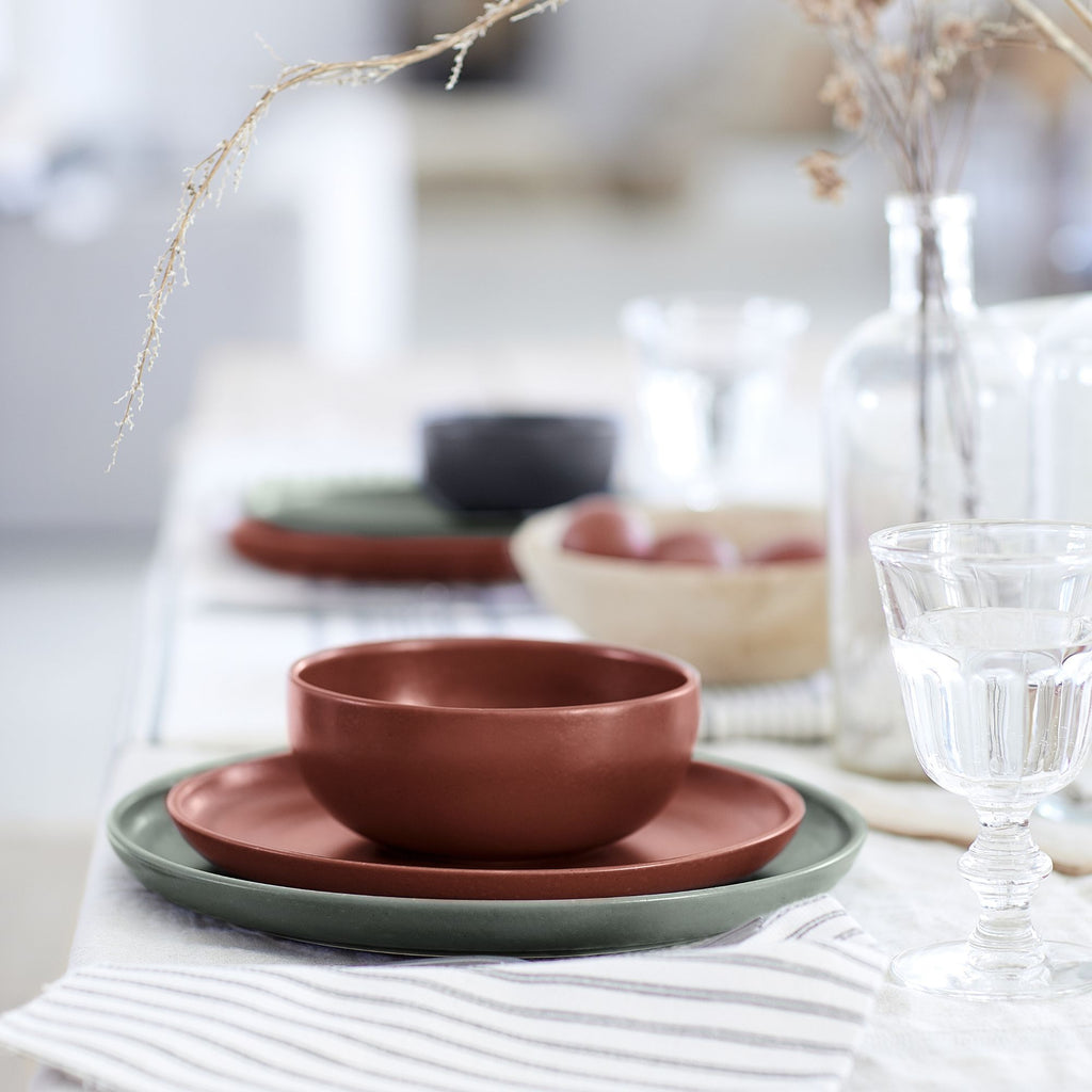 Pacifica Collection Dinner Plates in Artichoke, Set of 6