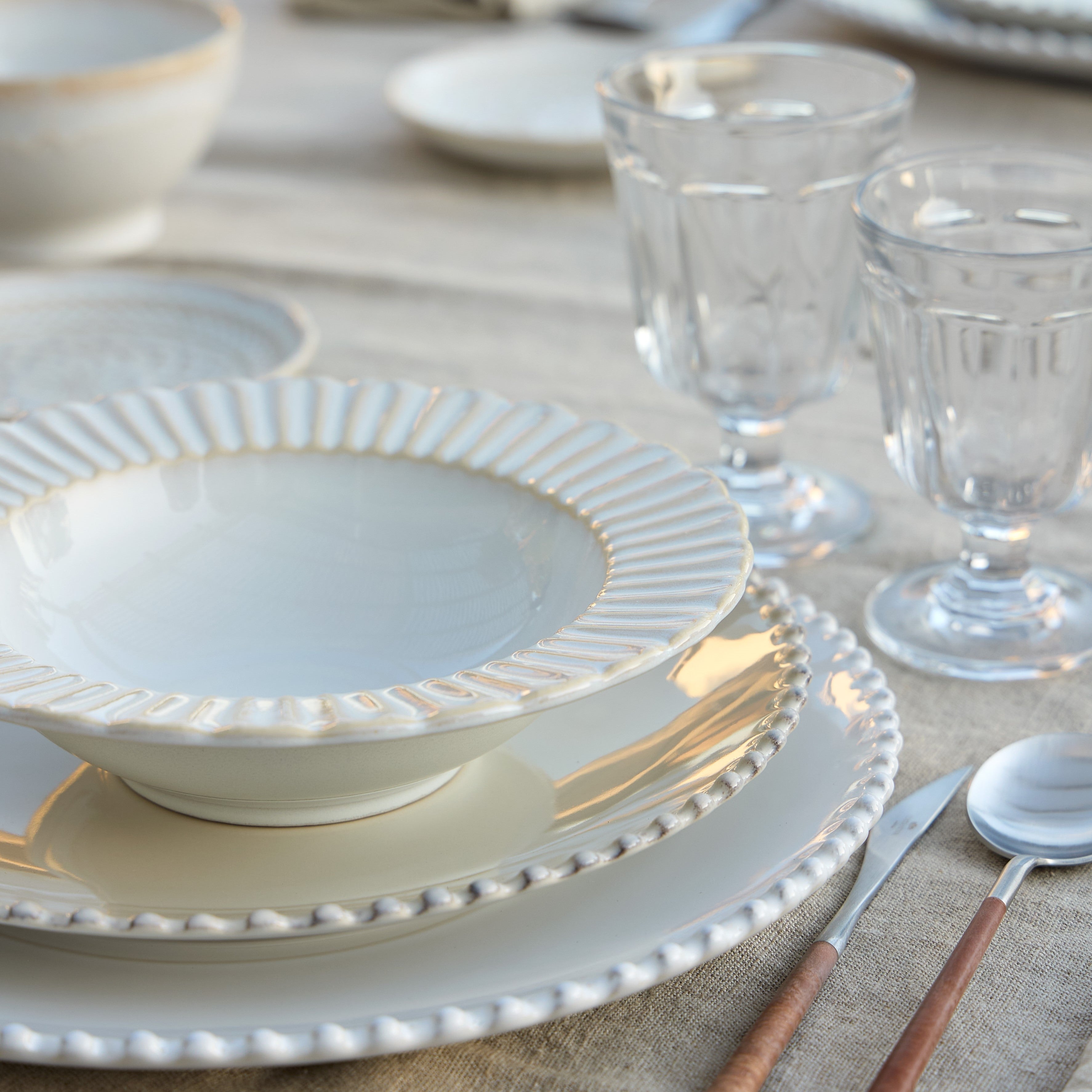 Cristal Collection Pasta Plates in White, Set of 6
