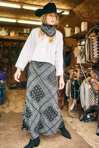 Suki Skirt in Aces Wild Black