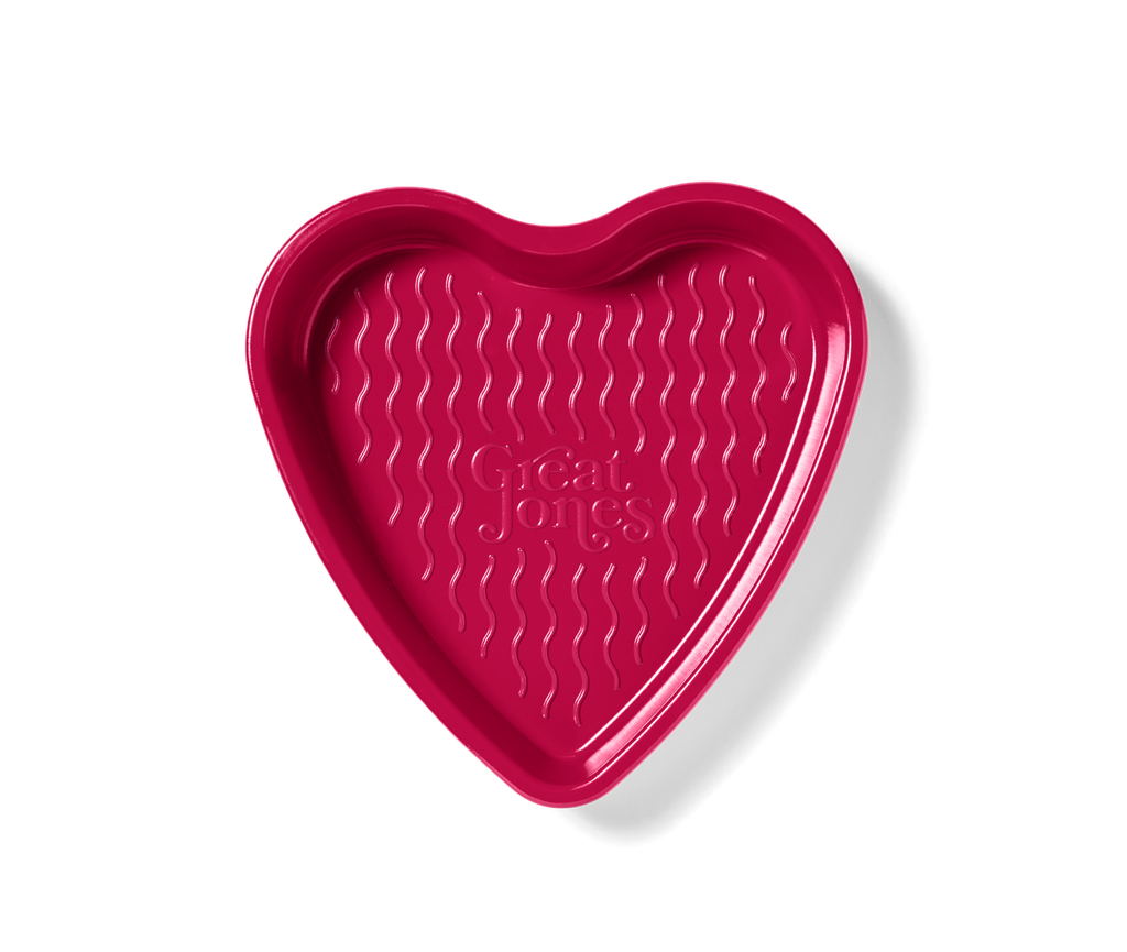 Sweetheart bakeware Great Jones Raspberry