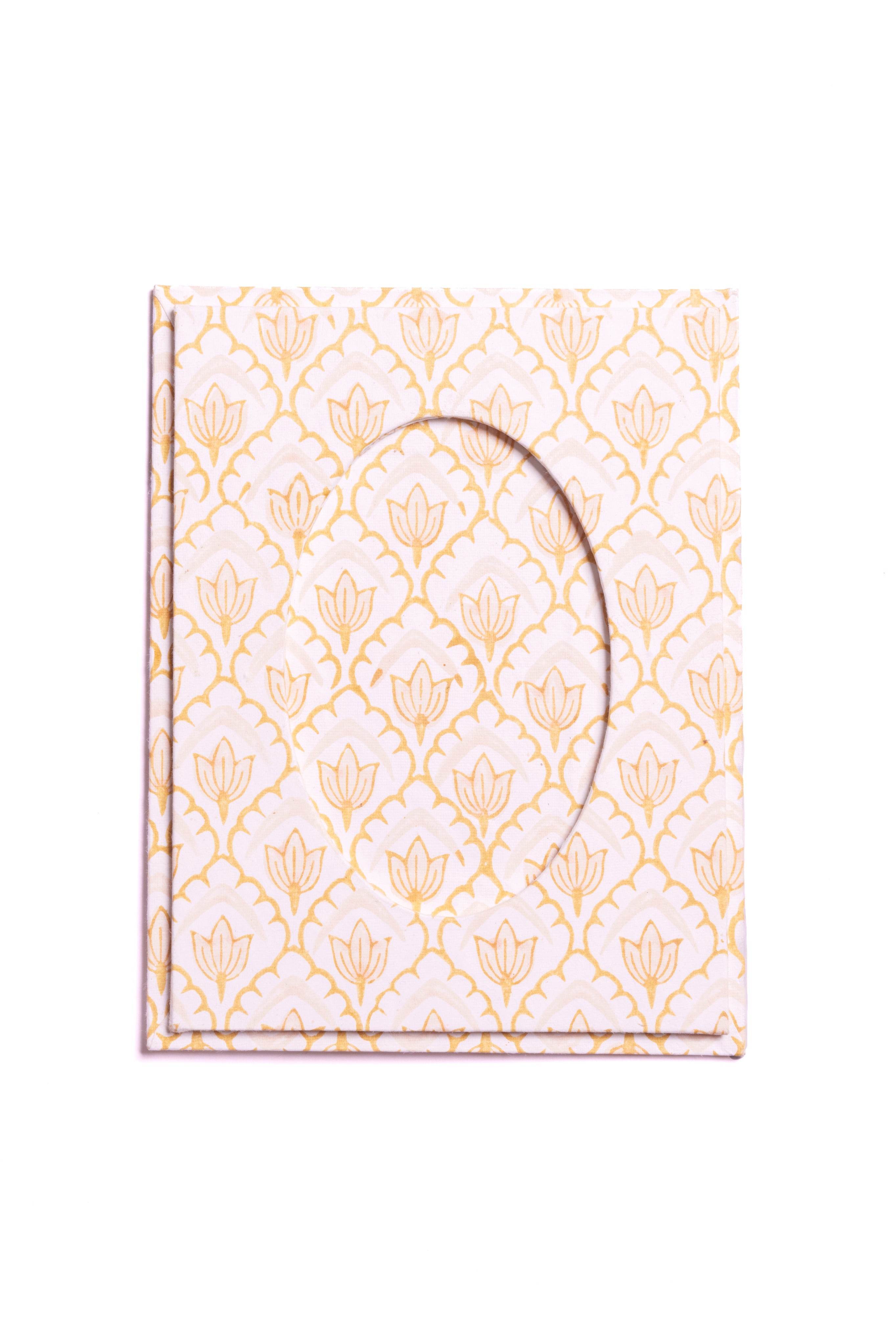 Blockprint Tulip Picture Frame 4x6 in Desert Sand