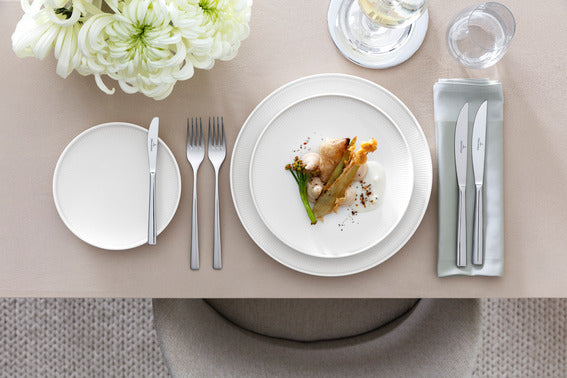 Afina Dinner Plate in White