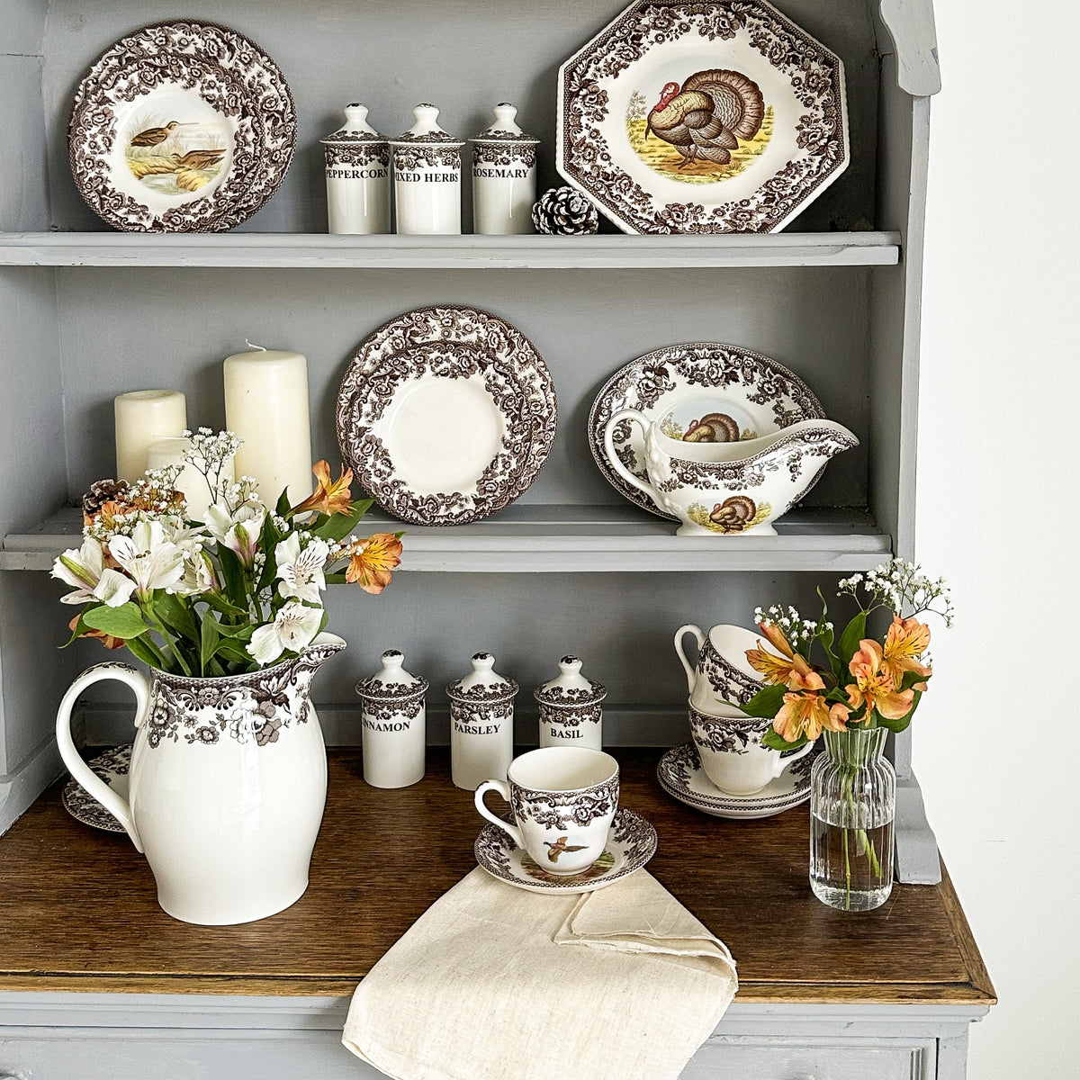 Woodland Turkey Sauce Boat with Stand