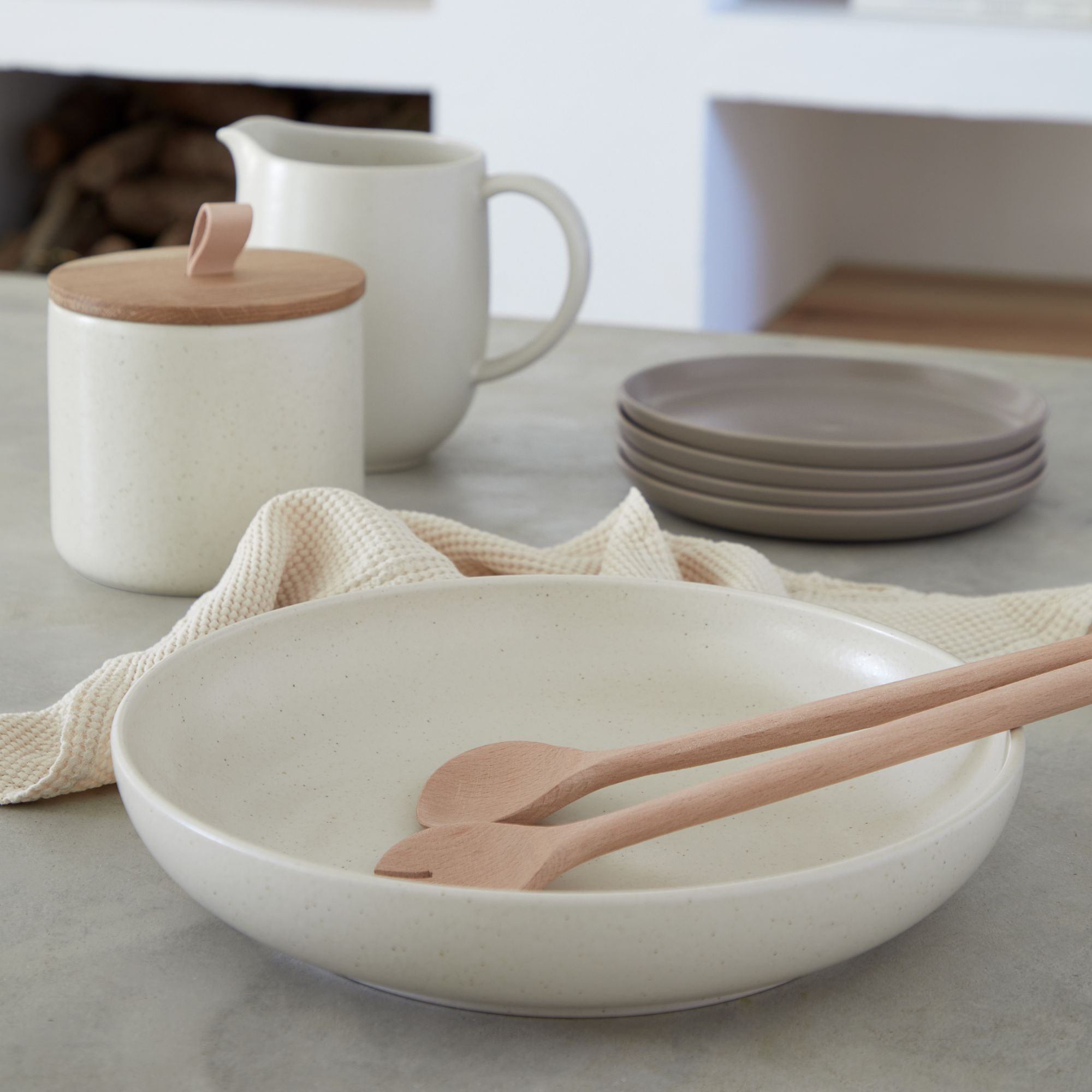 Pacifica Collection Serving Bowl 13" in Salt