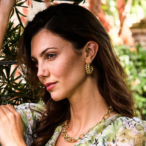 Veranda Caning Medium Hoop Earrings in Gold