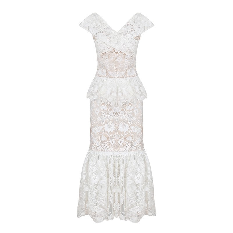 Dress in Guipure Lace