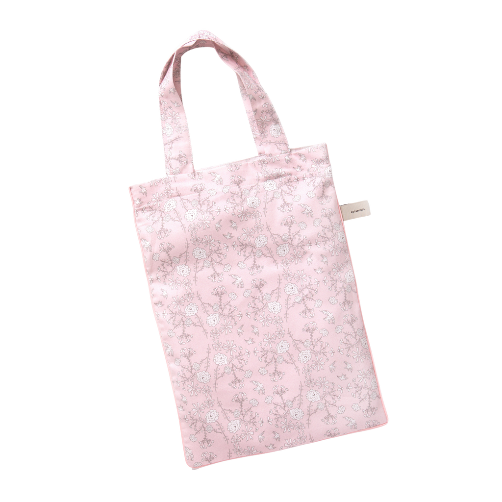 Bird's Song Crib Sheet in Pink