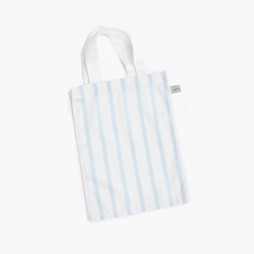 Tote Bag in the Coastal Stripe Print in Blue