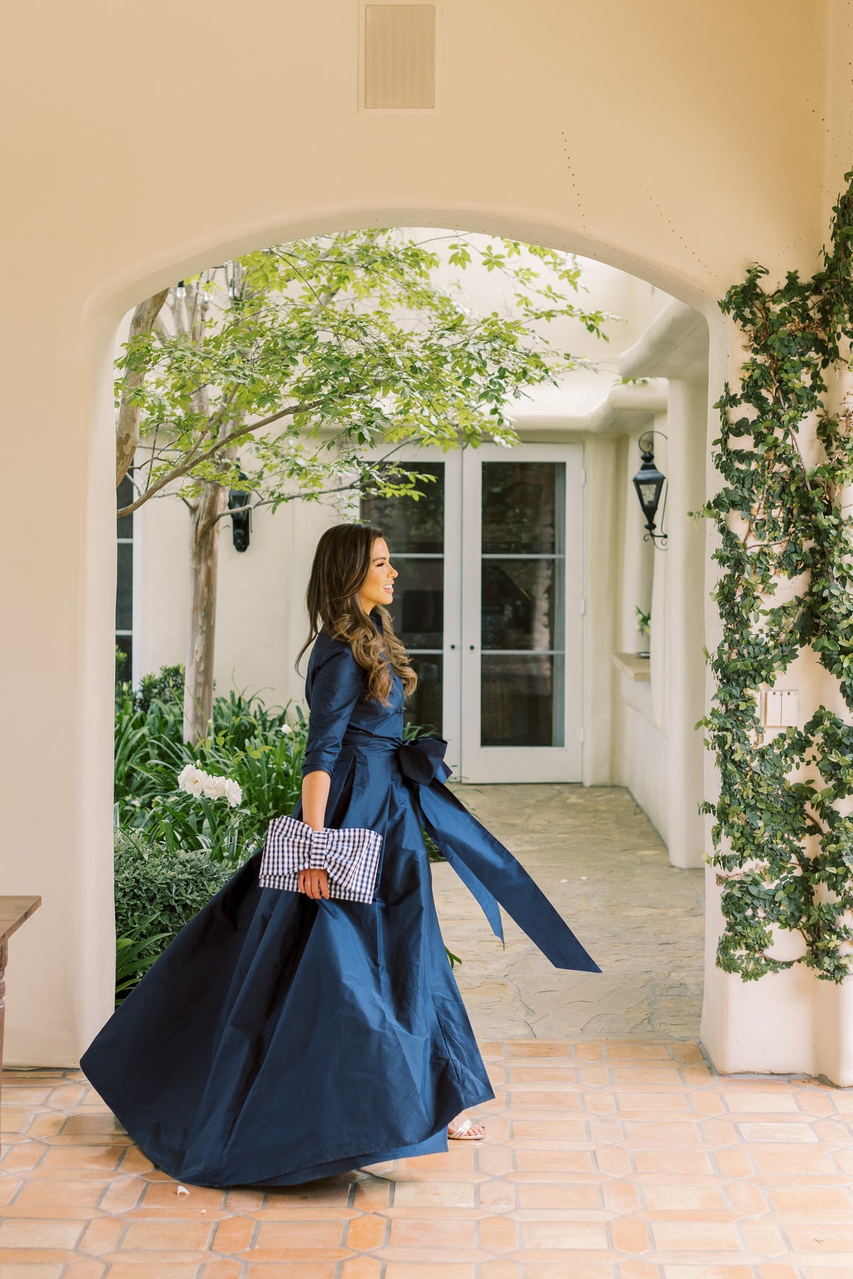 Effortlessly Elegant Gown in Classic Navy