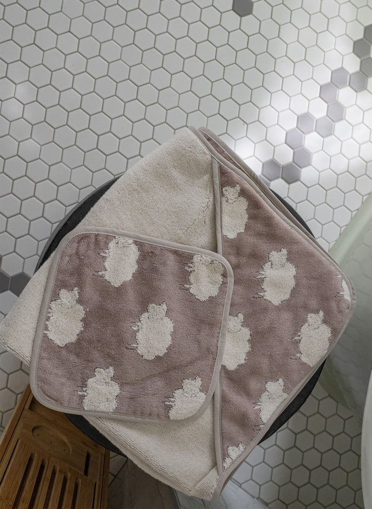 Hooded Bath Towel - Sweet Sheep Jacquard