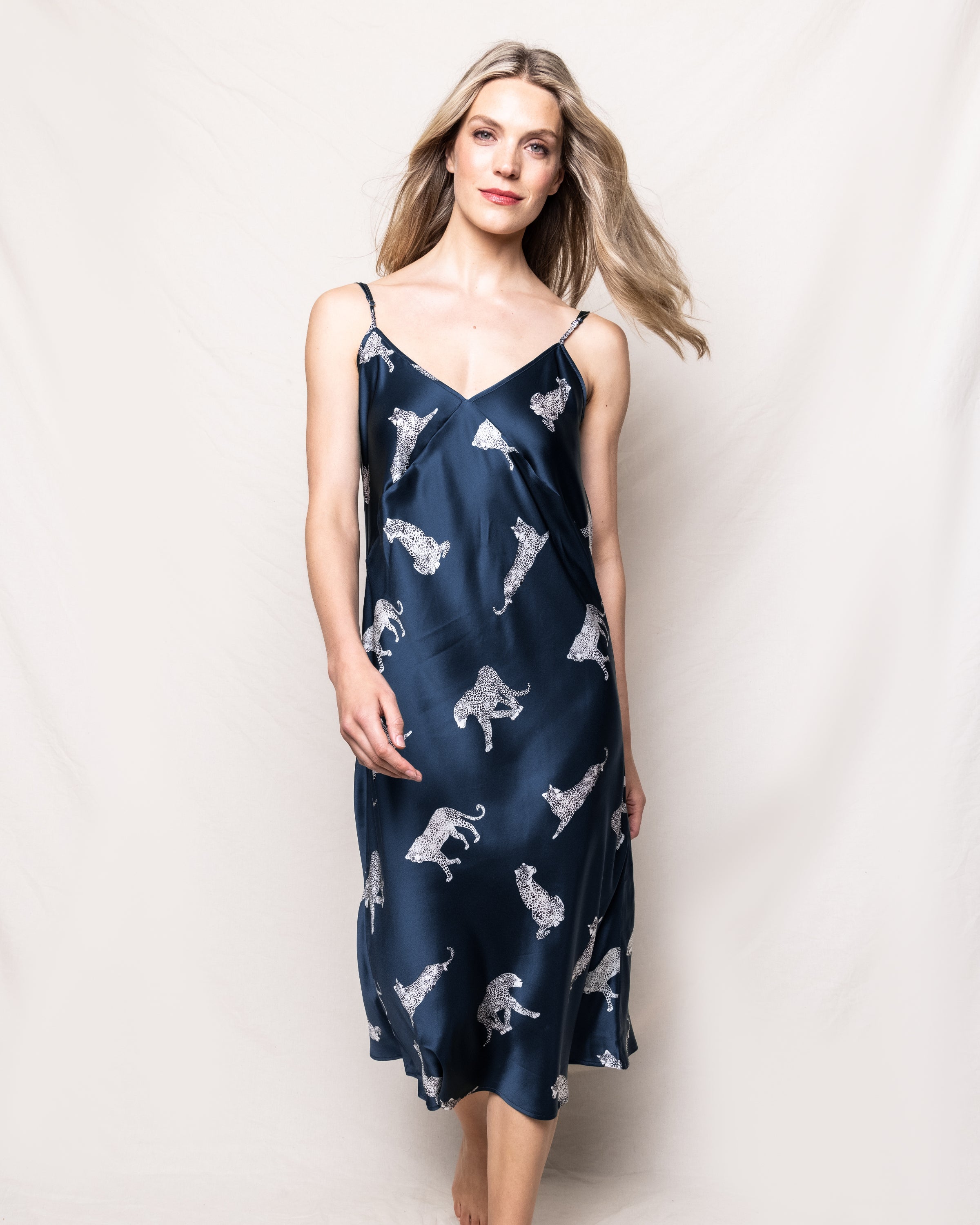 Women’s Silk Cosette Nightgown in Panthère de Nuit
