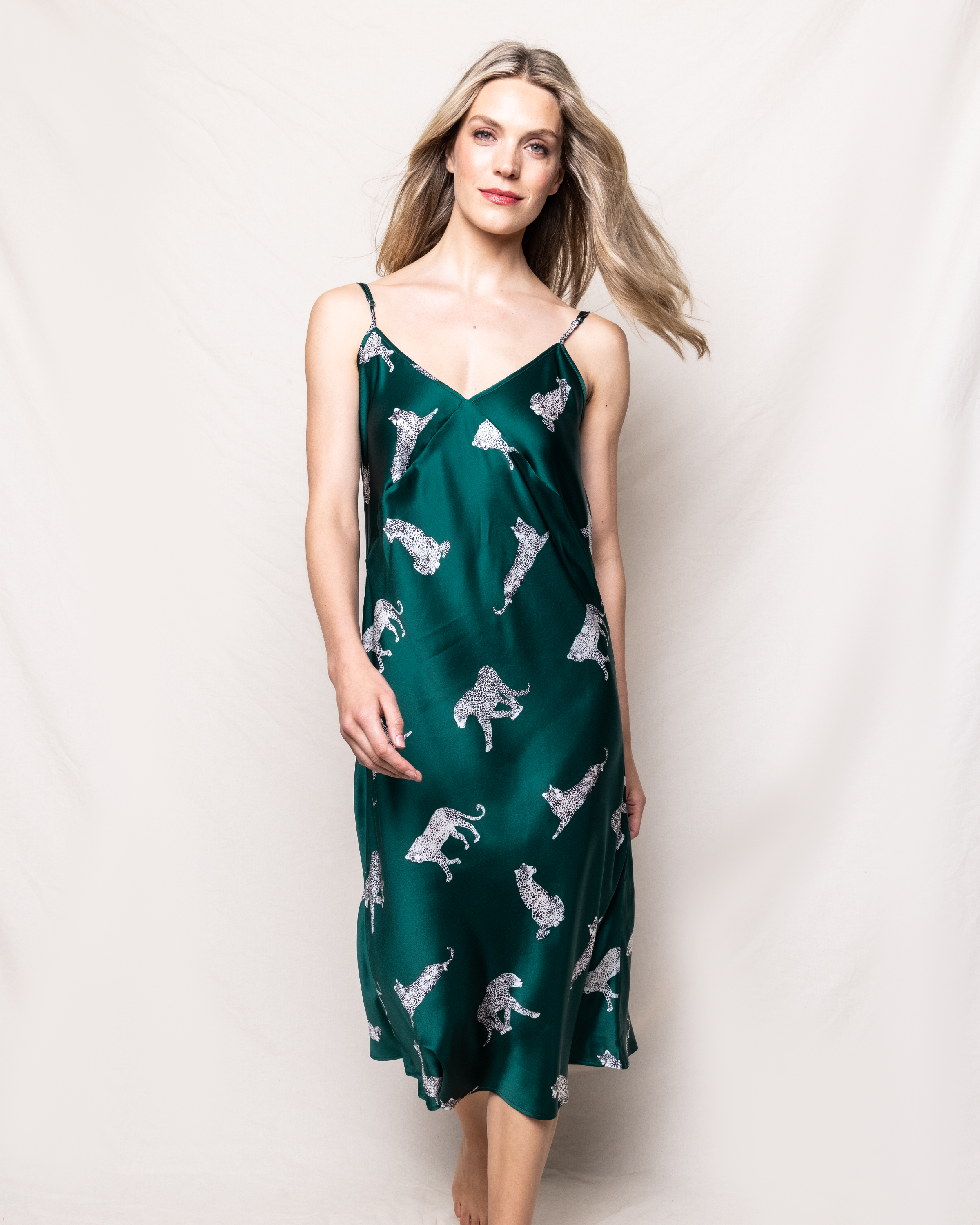 Women’s Silk Cosette Nightgown in Panthère de Luxe