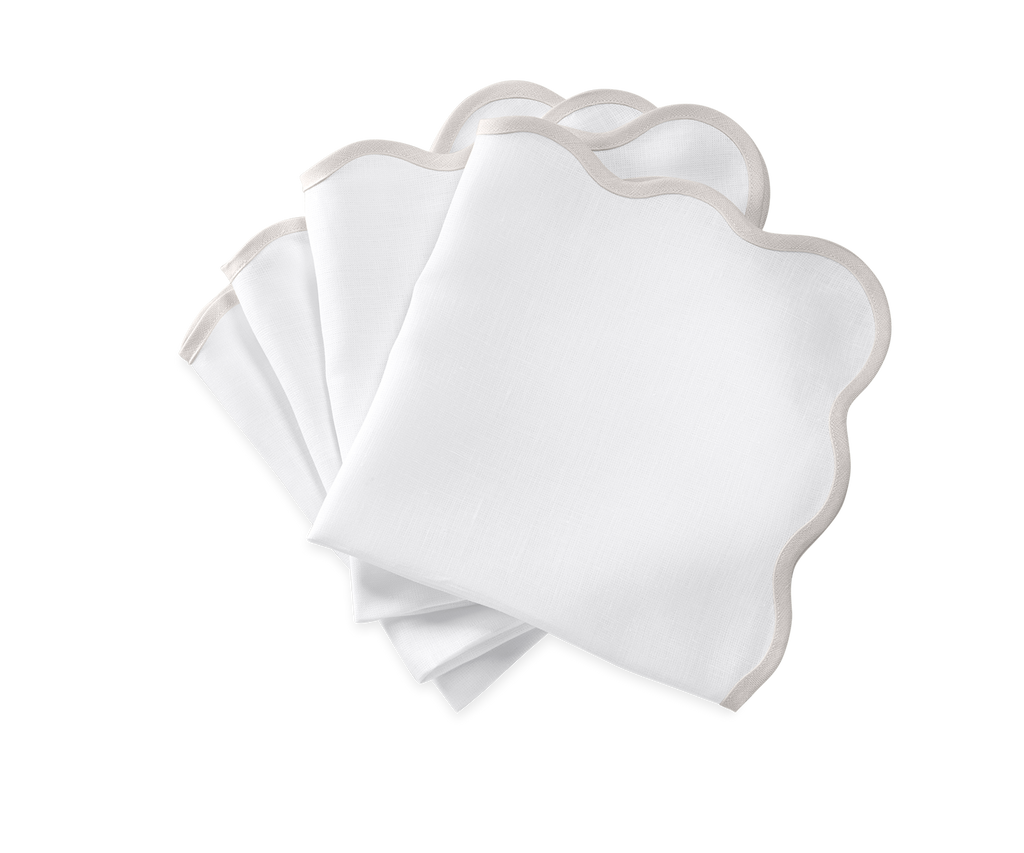 Scallop Edge Napkin, Set of 4
