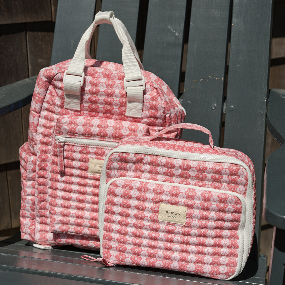 Regatta Red Paisley Coated Lunchbox