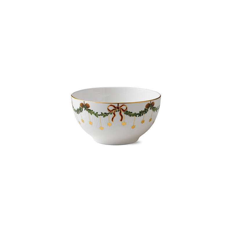 Star Fluted Christmas Bowl 1.75 qt