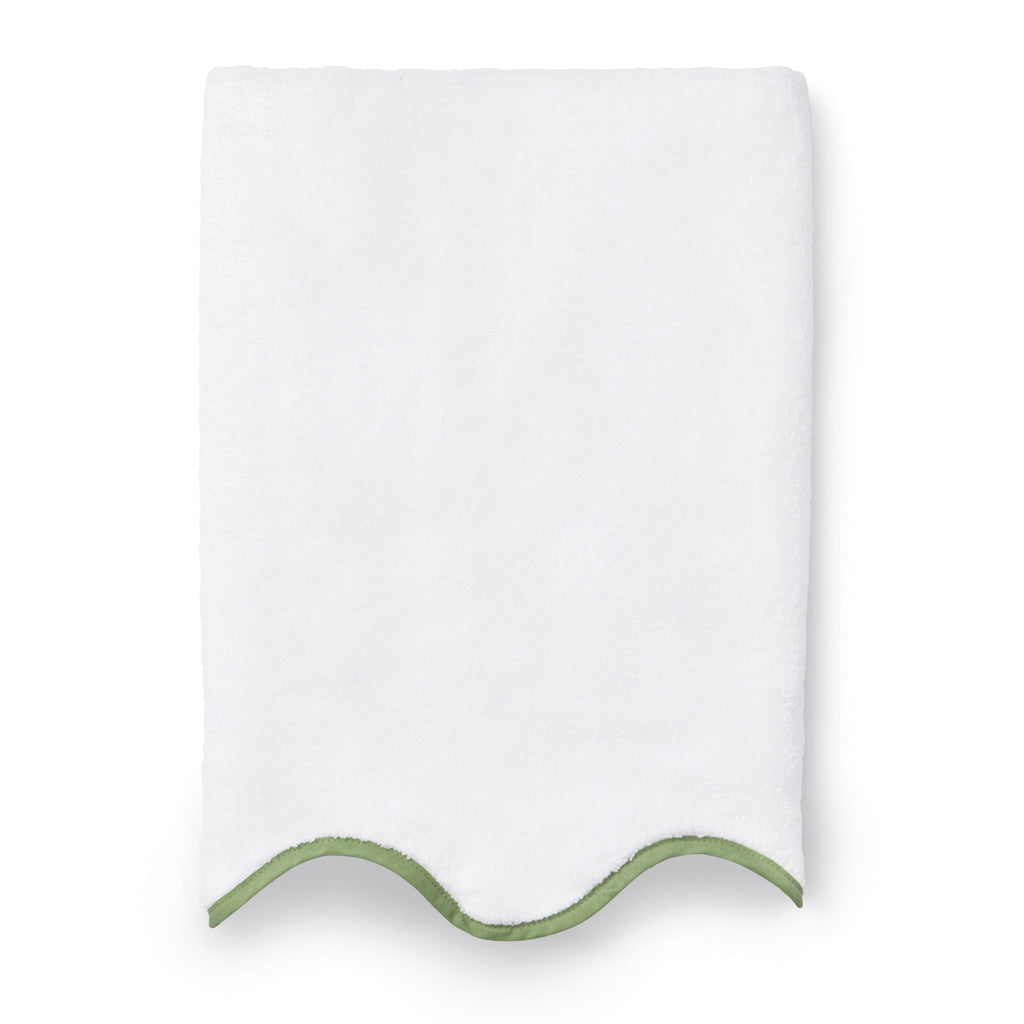 Amelia Scalloped Bath Towels